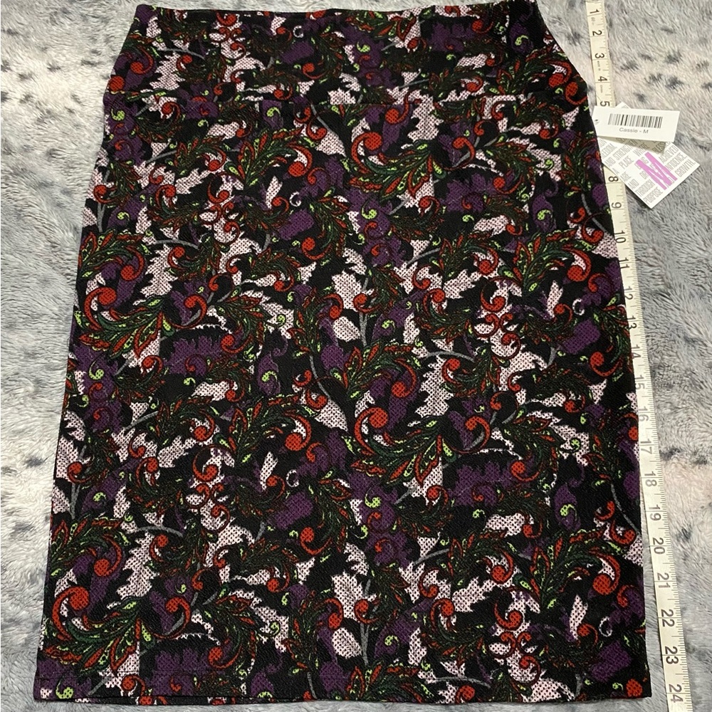 CLOSET CLEAR OUT ON ALL LULAROE MAKE AN OFFER BUNDLE NWT MEDIUM FLORAL HIGHWAIST - Picture 8 of 8